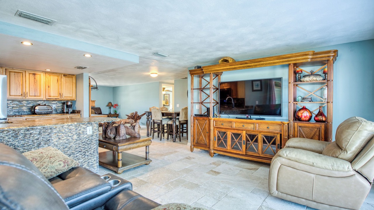 Photo of Livingroom in Gulf Harbors