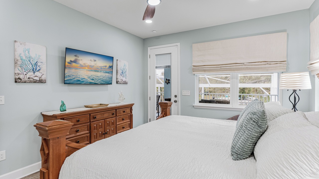 Photo of Bedroom in Harbor Bluffs