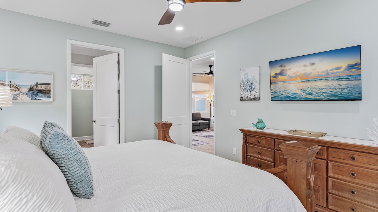 Photo of Bedroom in Harbor Bluffs