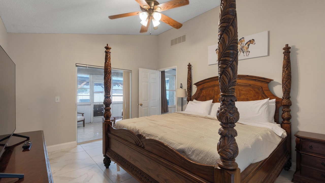 Photo of Bedroom in Pinellas Park