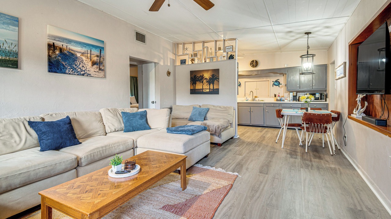 Photo of Livingroom in Mims