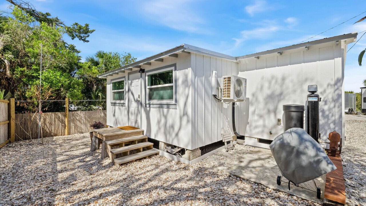 Photo of Others in Cedar Key