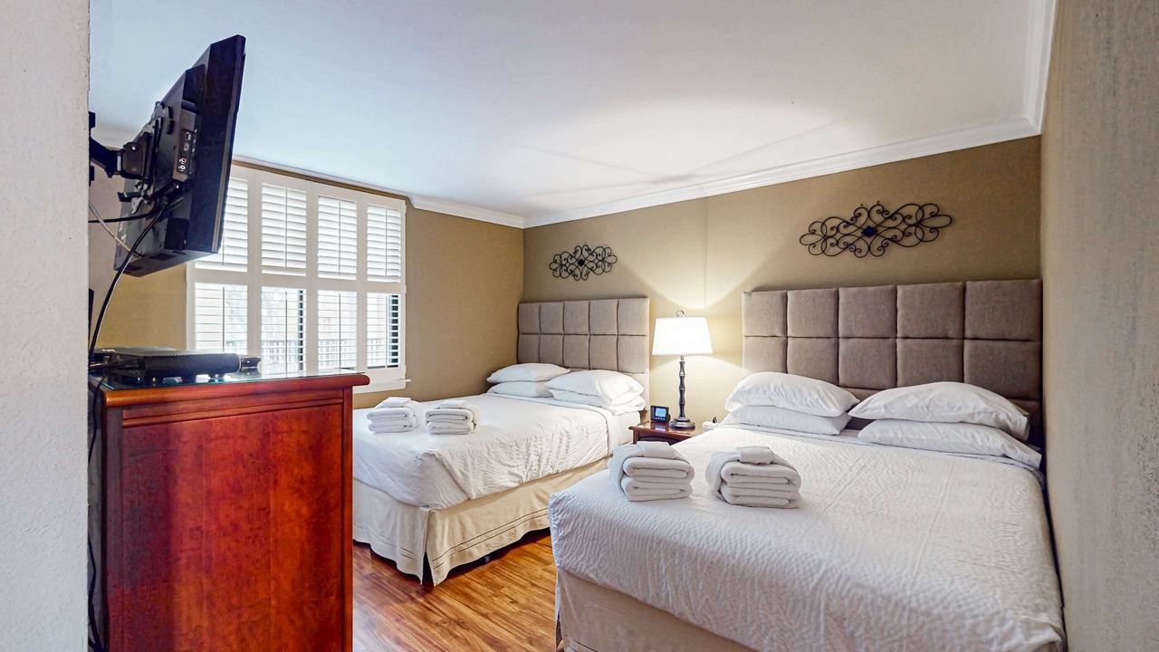Photo of Bedroom in Folly Field