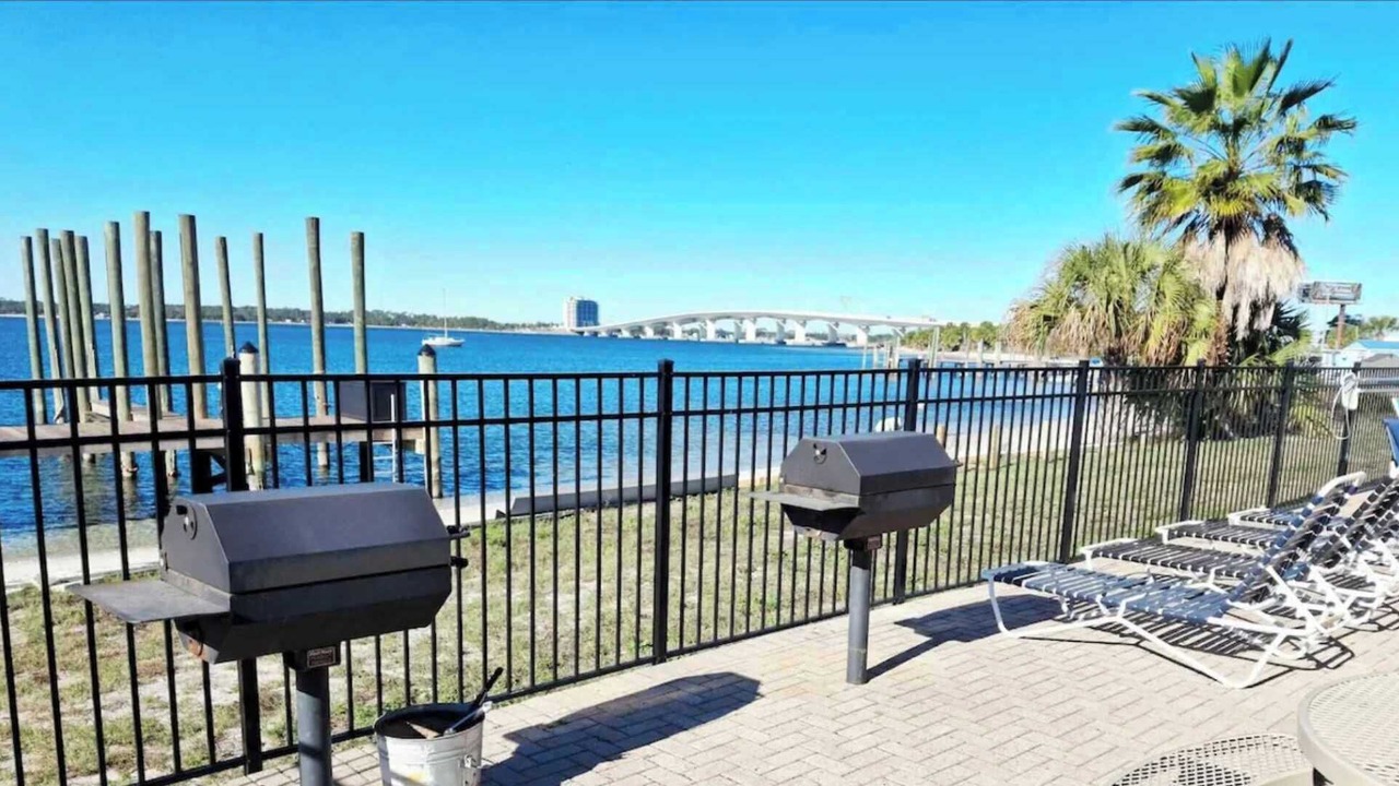 Photo of Outdoor in Thomas Drive