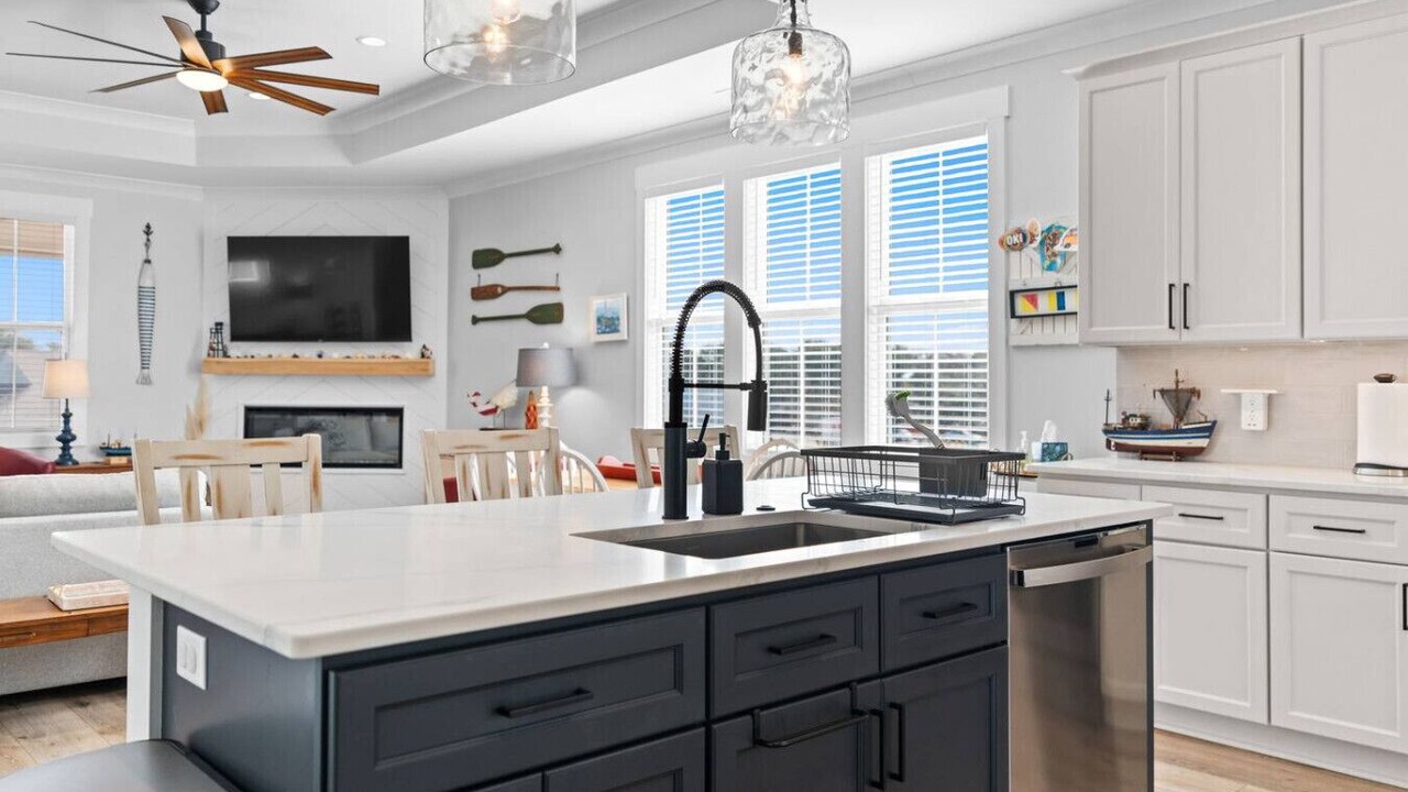 Photo of Kitchen in Tranquil Harbour