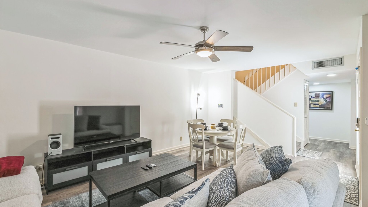 Photo of Livingroom in Southside