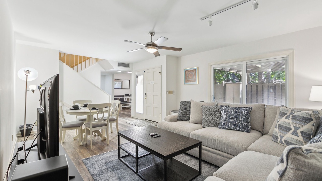 Photo of Livingroom in Southside