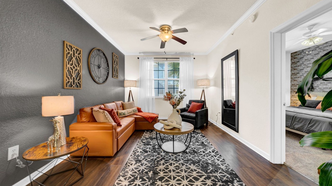 Photo of Livingroom in Westchase