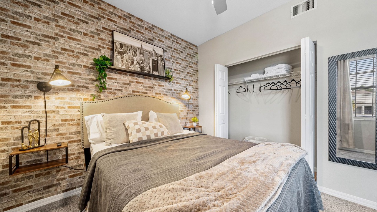 Photo of Bedroom in Westchase