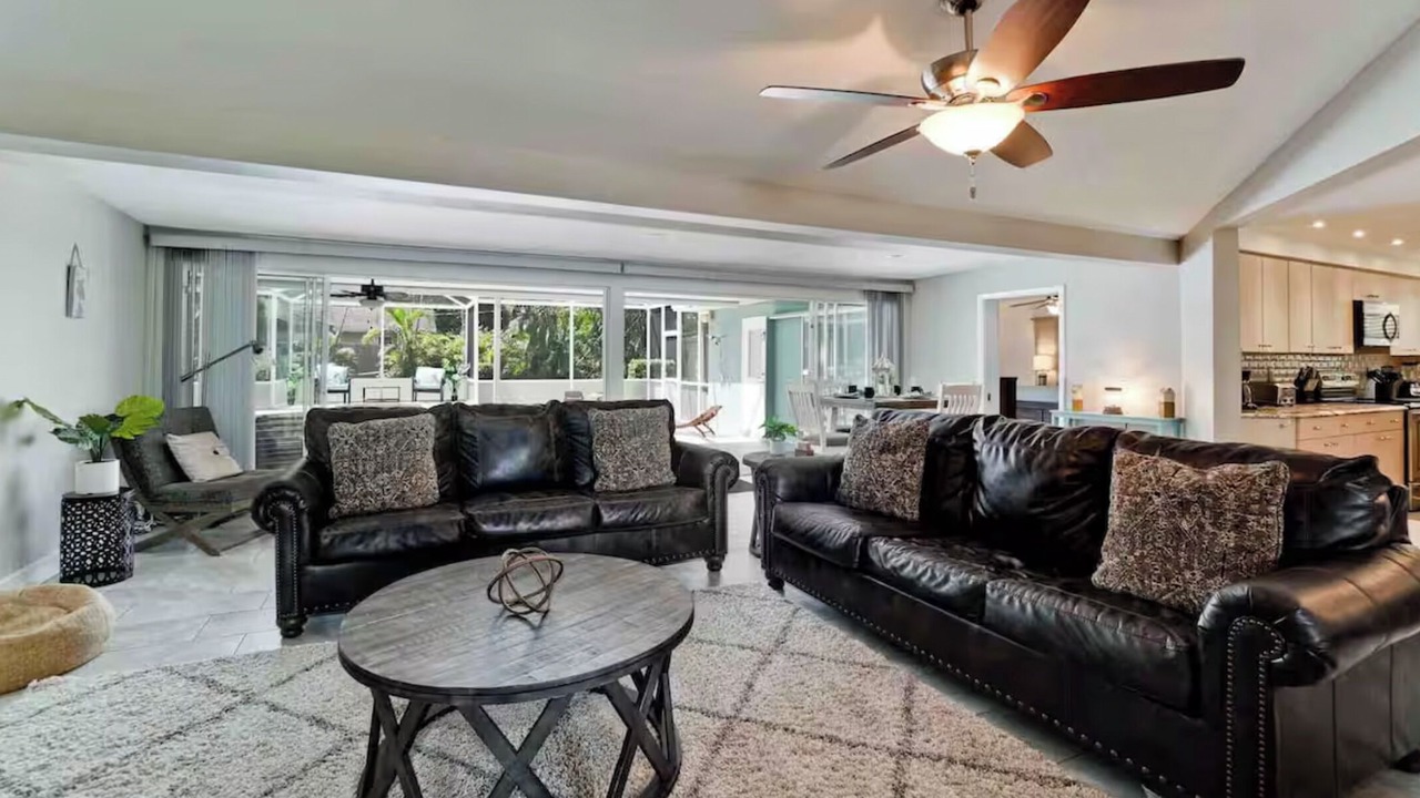Photo of Livingroom in River District