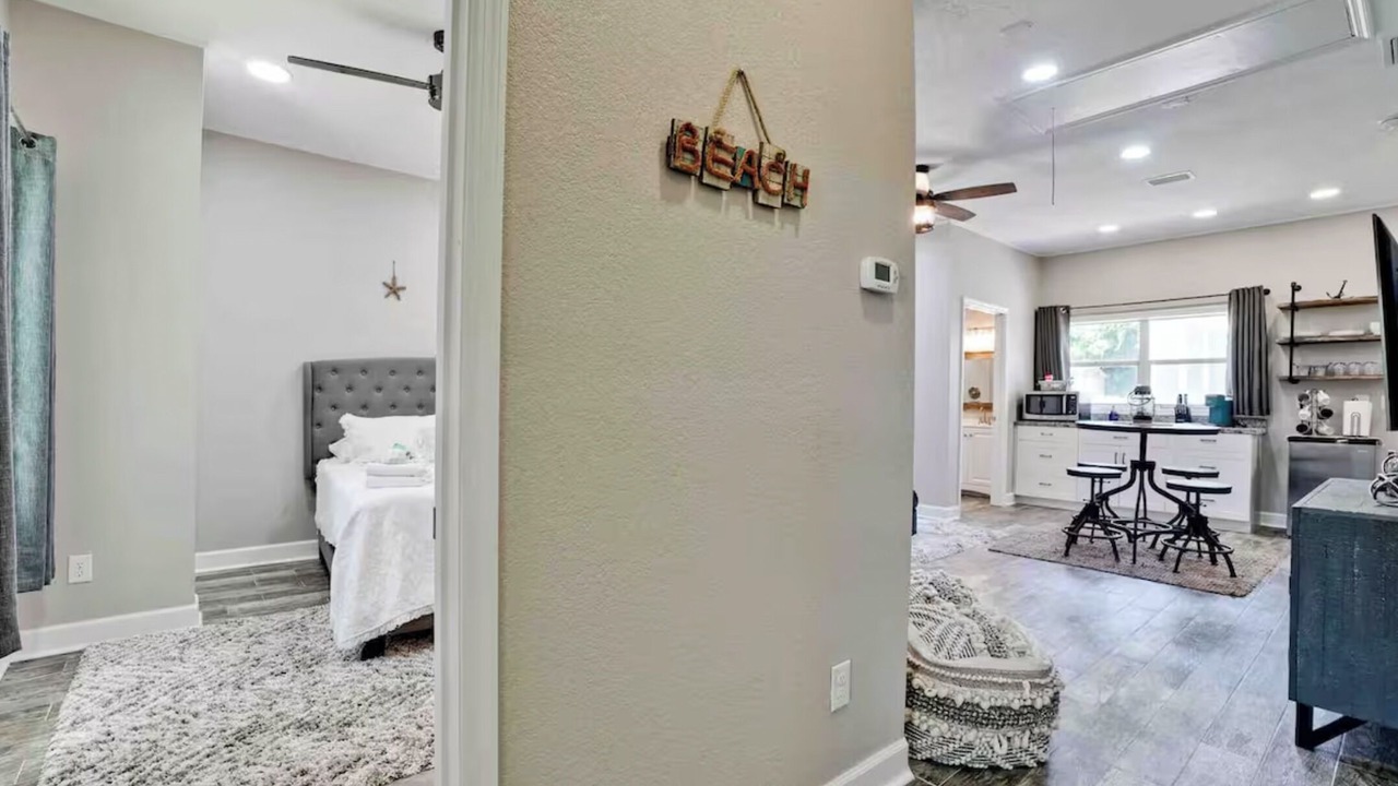 Photo of Bedroom in River District
