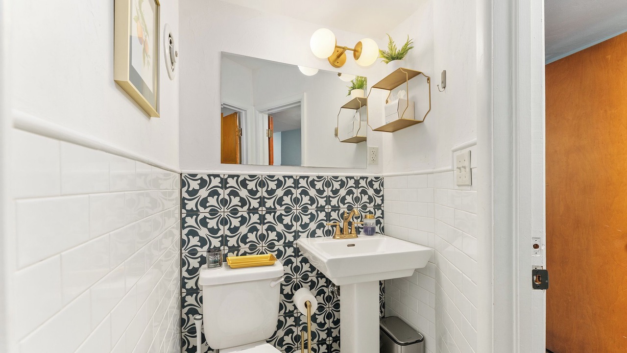 Photo of Bathroom in Gainesville
