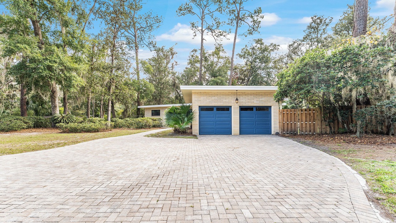 Photo of Outdoor in Gainesville