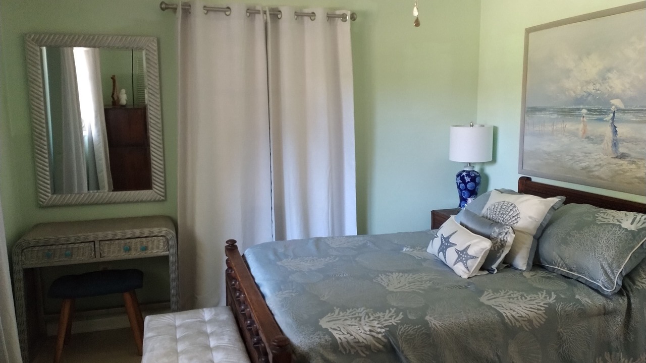 Photo of Bedroom in Citrus Springs