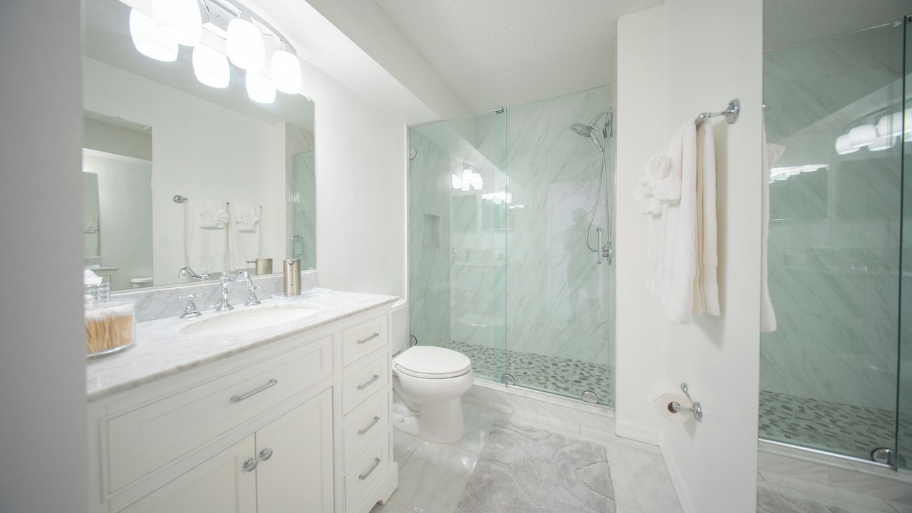 Photo of Bathroom in Park East