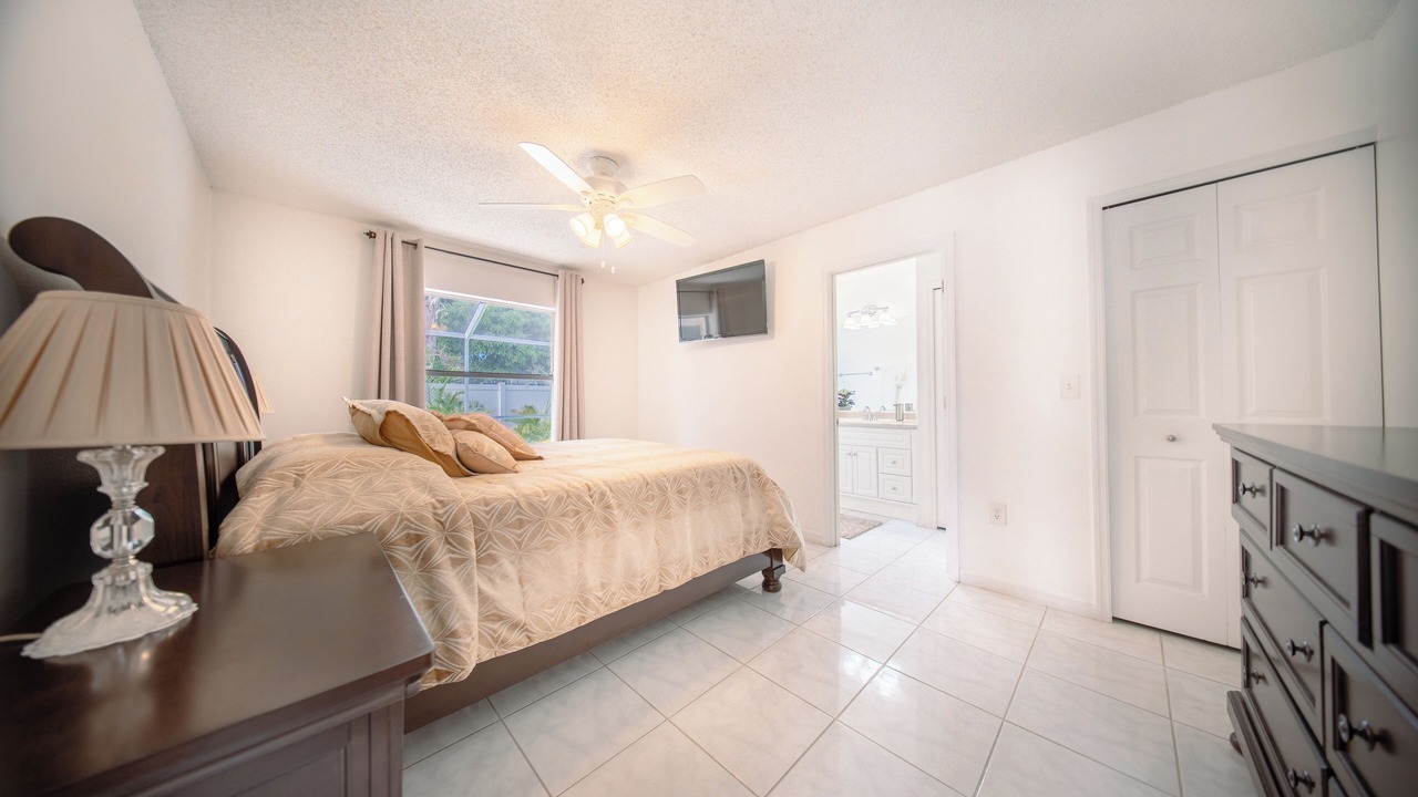 Photo of Bedroom in Park East