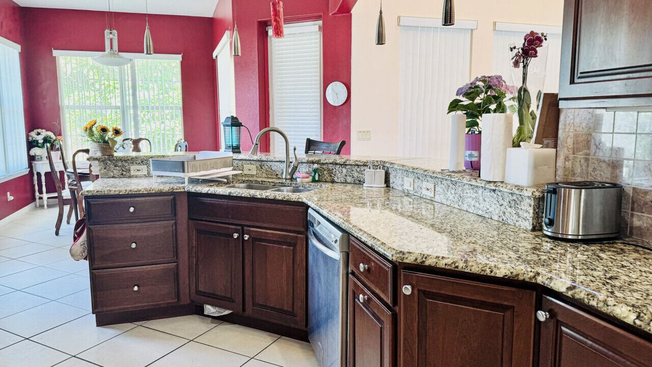 Photo of Kitchen in Deltona Lakes