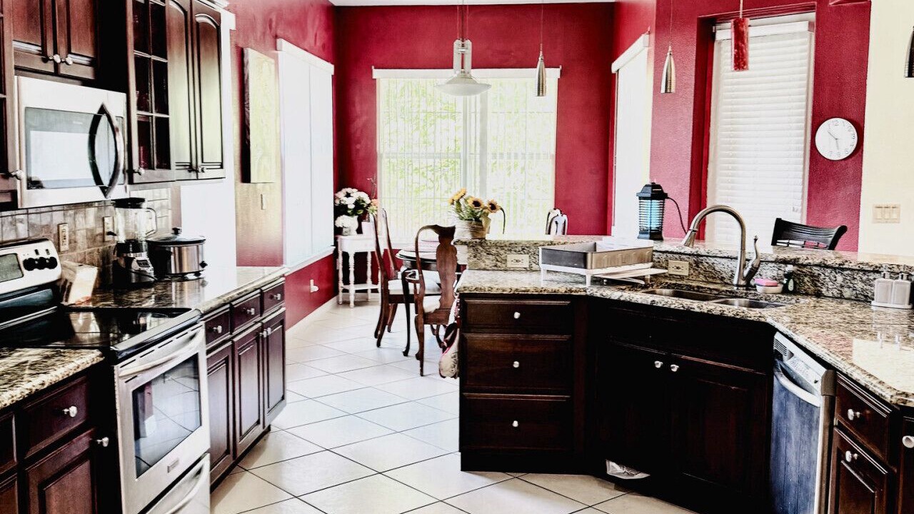 Photo of Kitchen in Deltona Lakes