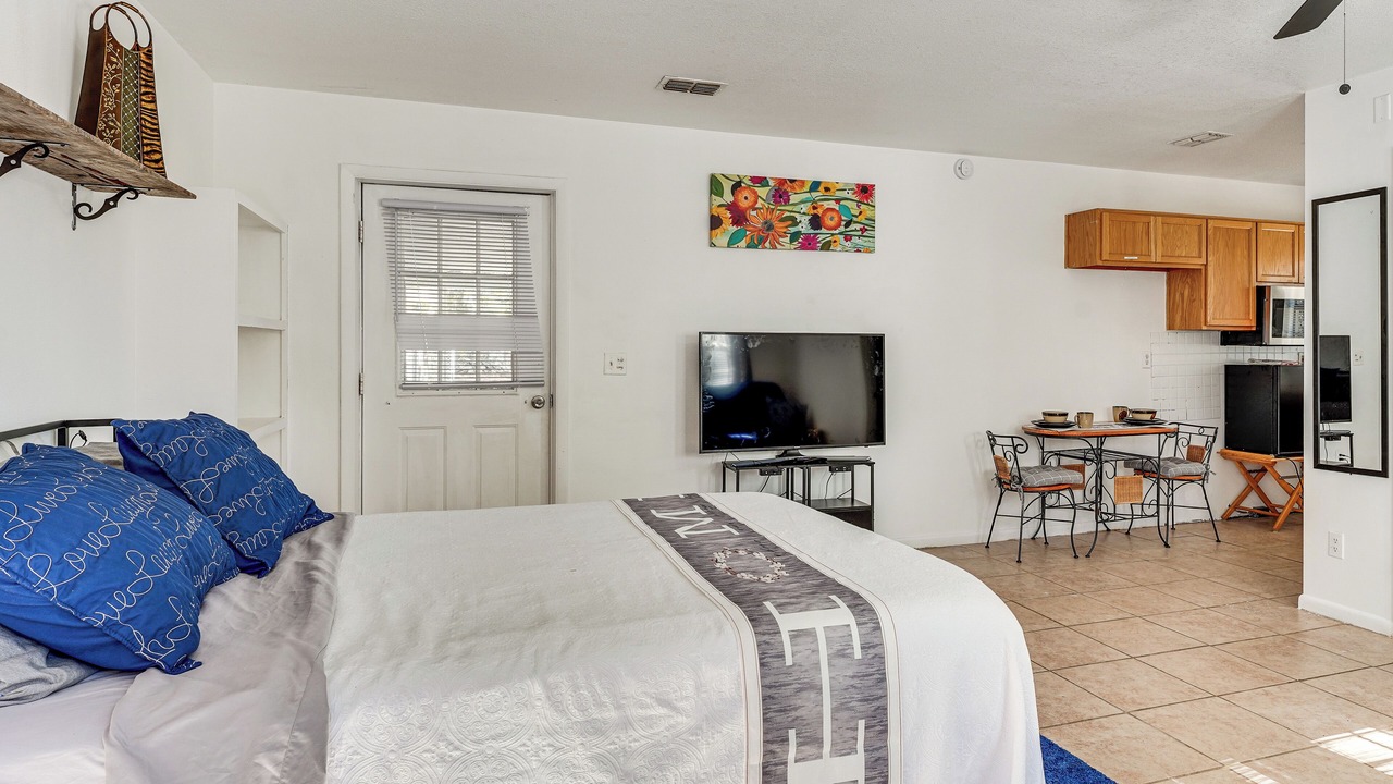 Photo of Bedroom in Interlachen