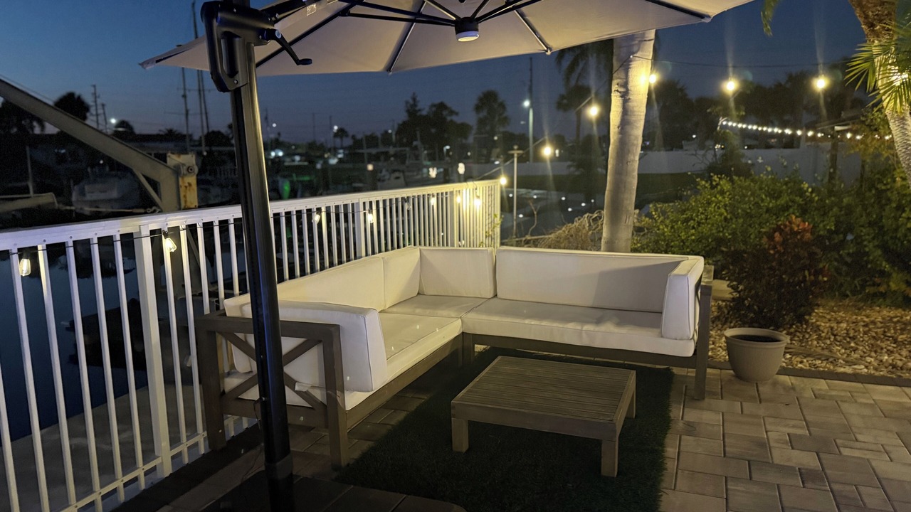 Photo of Patio Balcony in Flor-a-mar