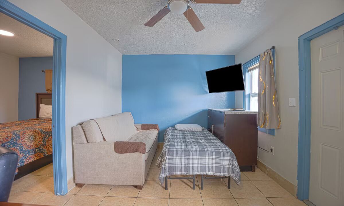 Photo of Livingroom in Merritt Island