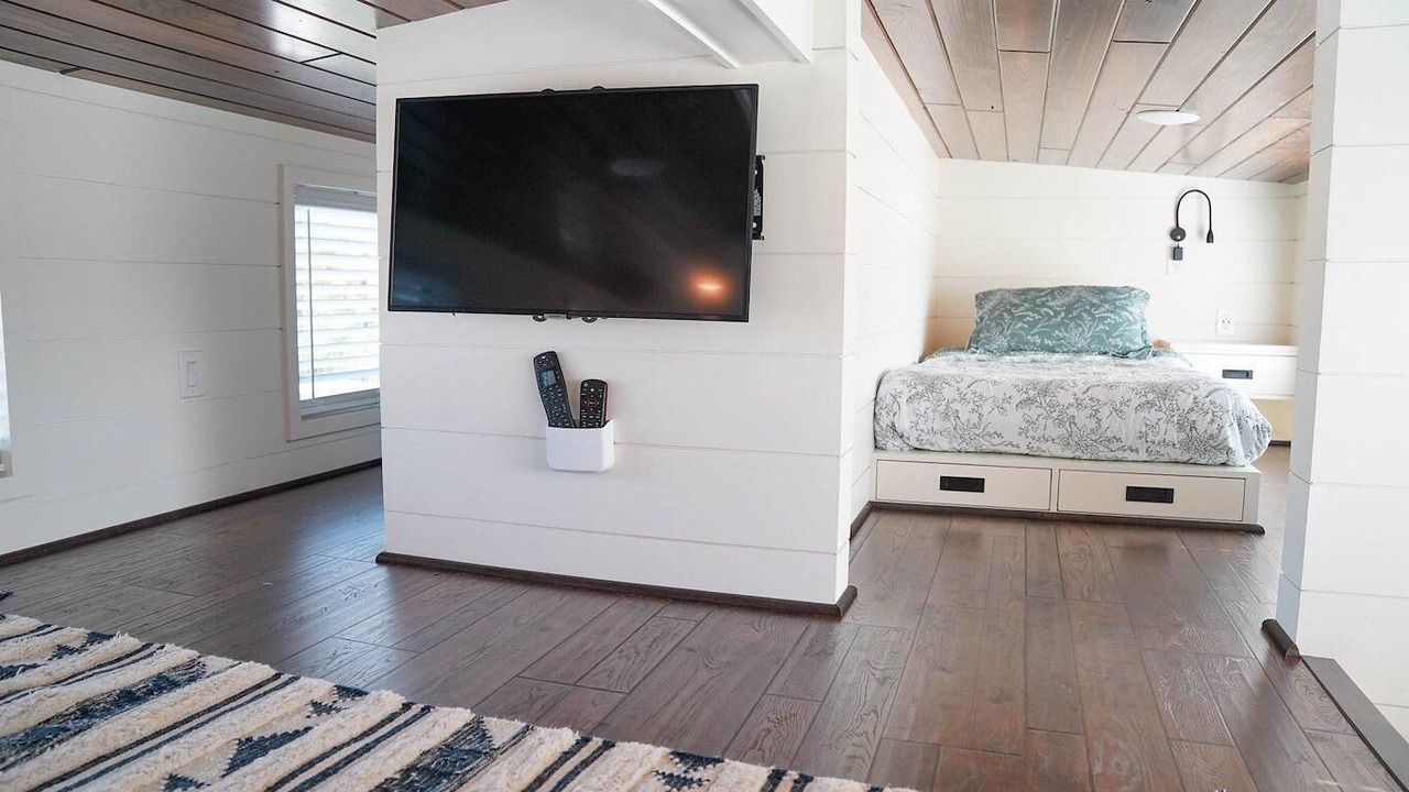 Photo of Bedroom in Bronson