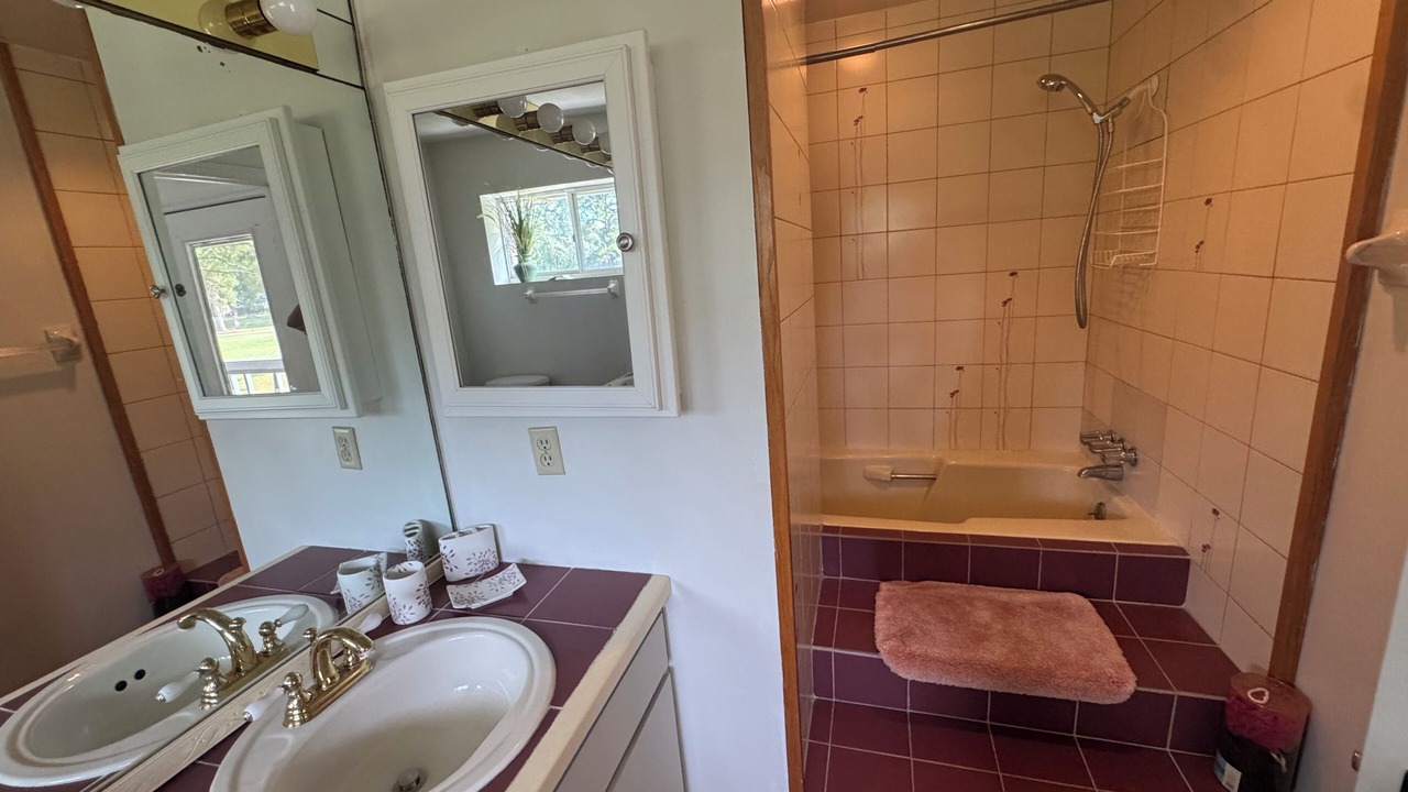 Photo of Bathroom in Gainesville
