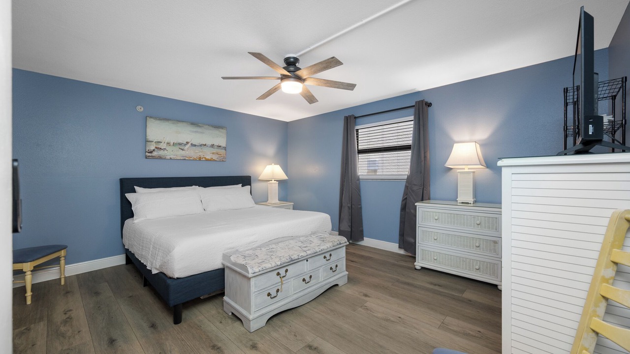 Photo of Bedroom in Madeira Beach