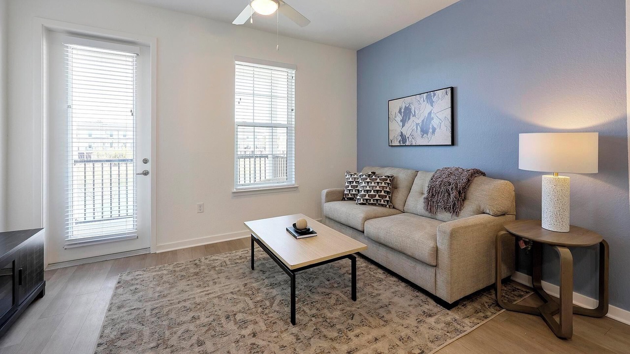 Photo of Livingroom in Lakeland