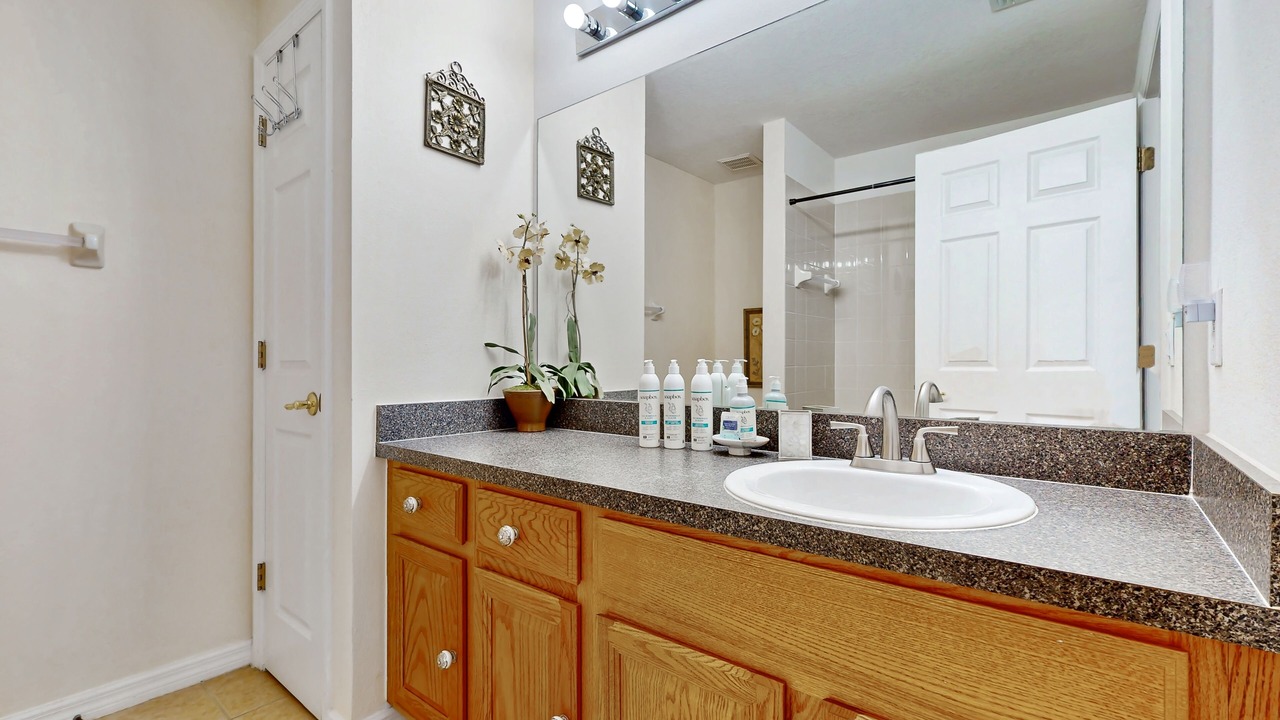 Photo of Bathroom in Highgate Park