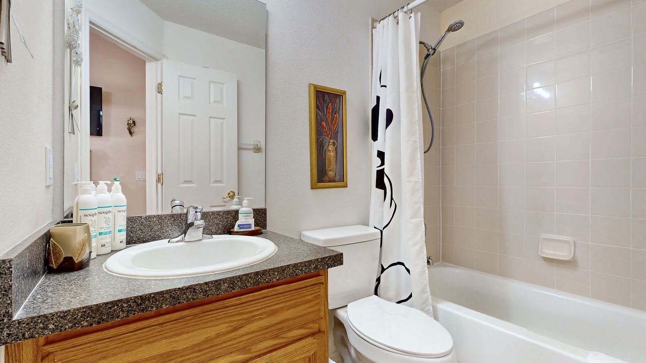 Photo of Bathroom in Highgate Park