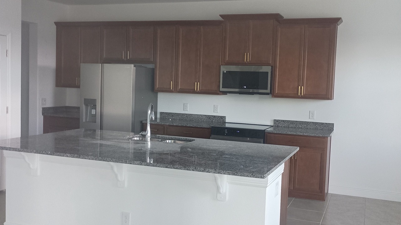 Photo of Kitchen in Groveland