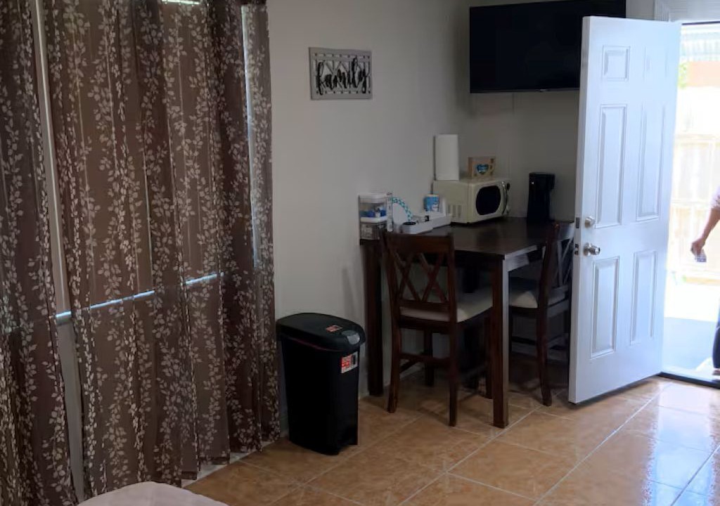 Photo of Bedroom in Embassy Hills