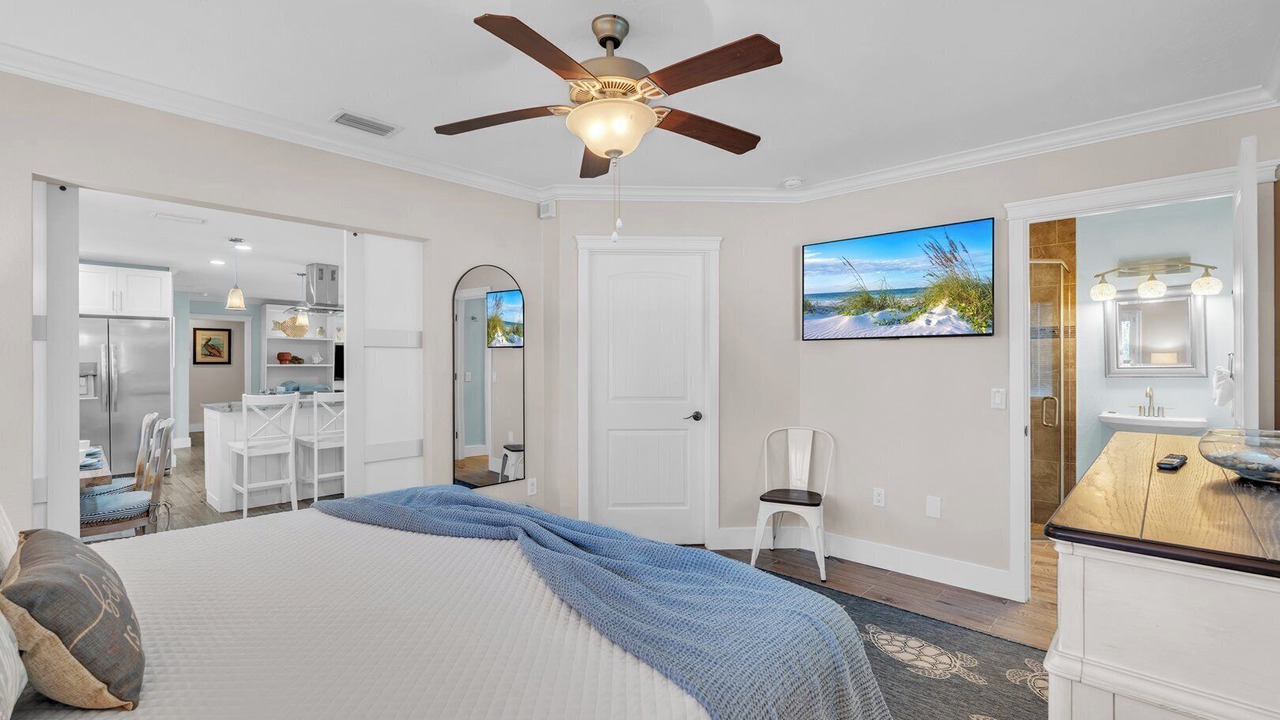 Photo of Bedroom in Holmes Beach