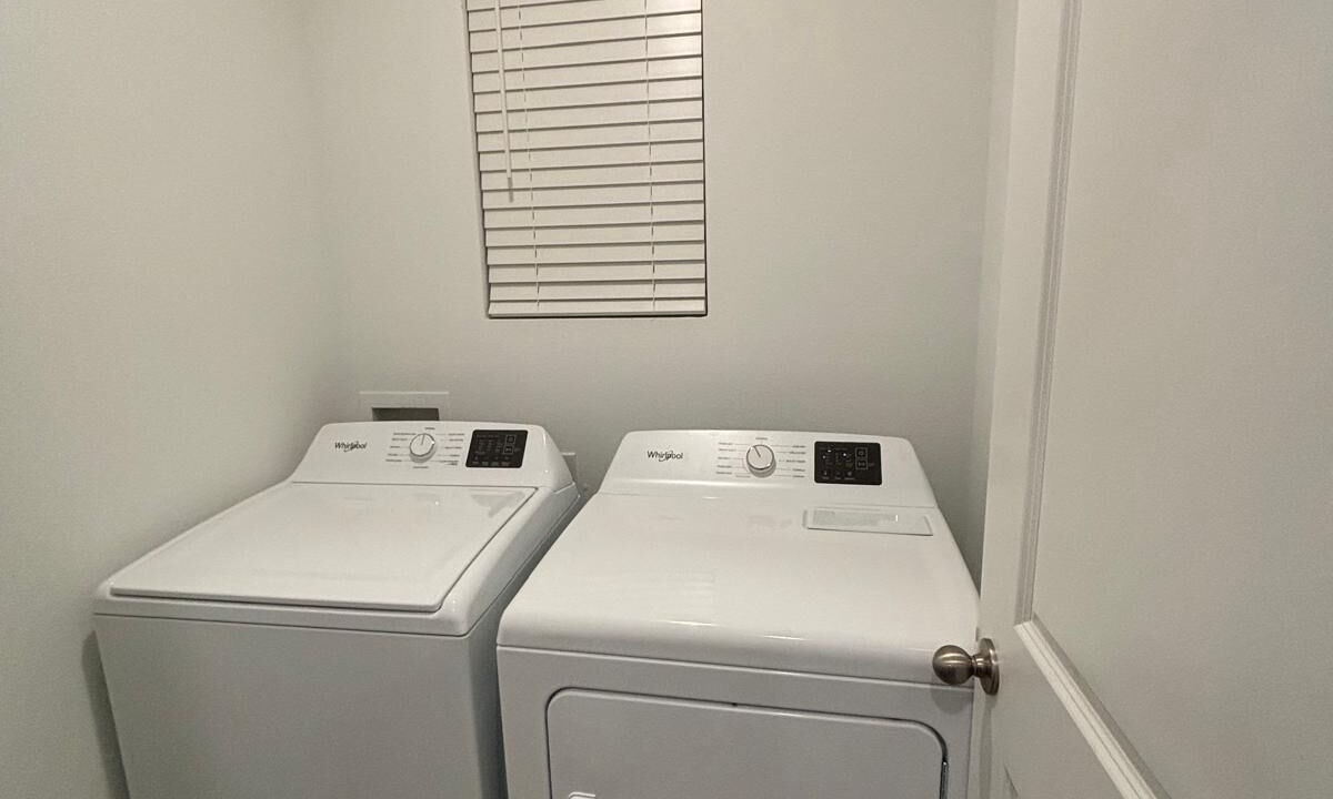 Photo of Bedroom in Bearss Plaza