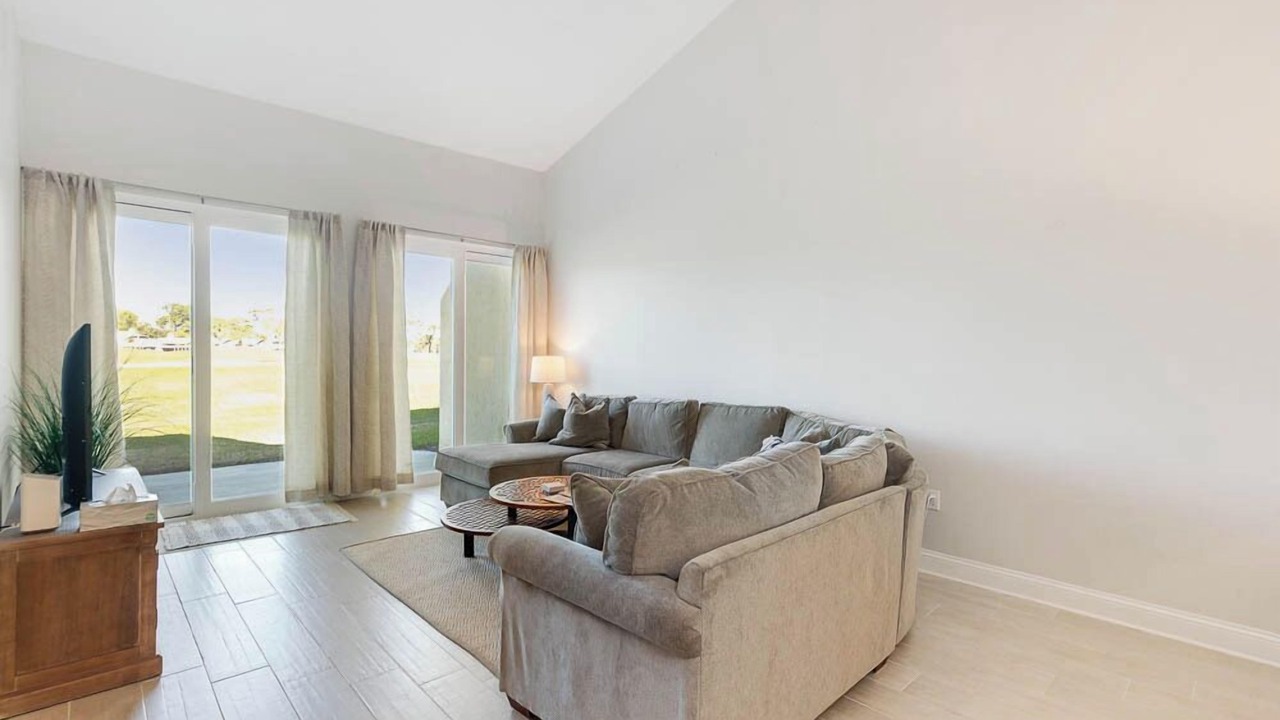 Photo of Bedroom in Sawgrass