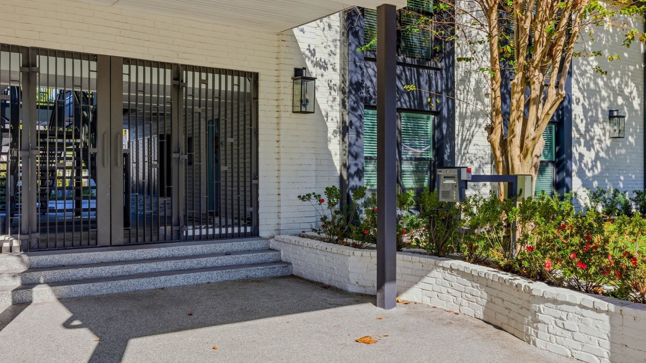 Photo of Outdoor in Swann Estates