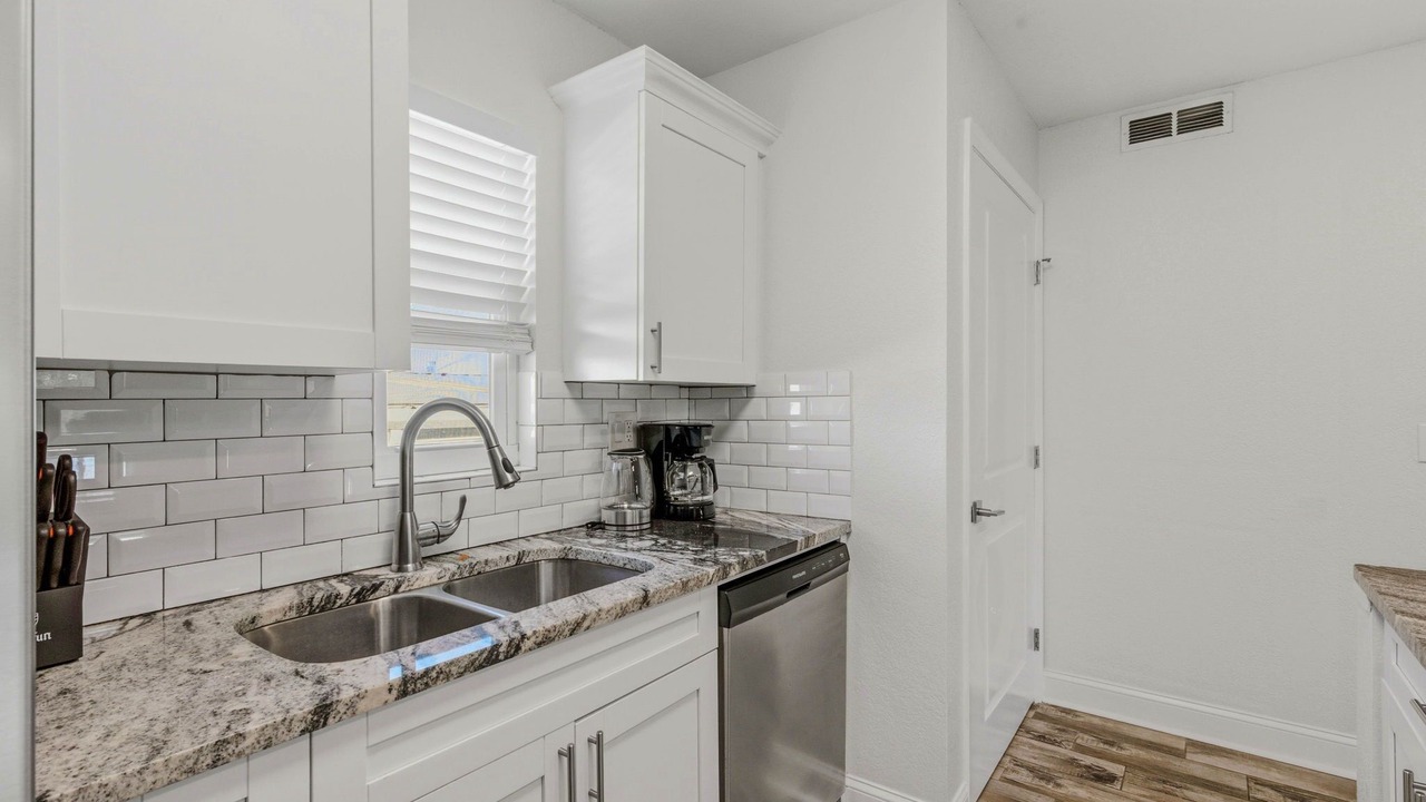 Photo of Kitchen in Swann Estates