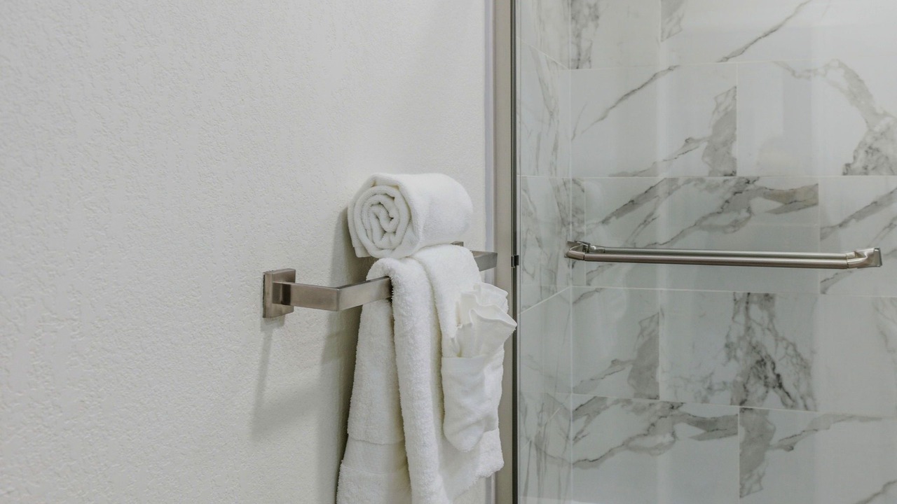 Photo of Bathroom in Swann Estates