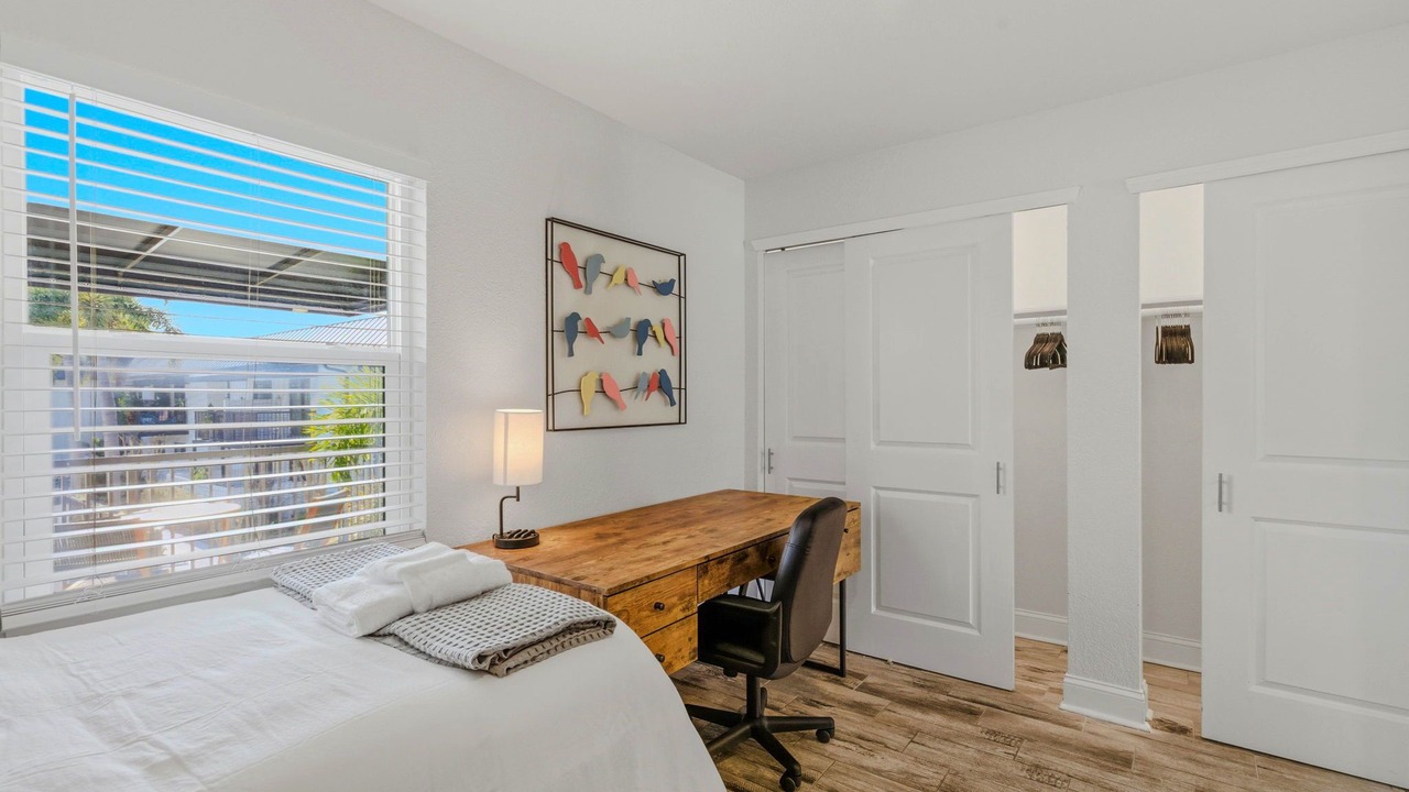 Photo of Bedroom in Swann Estates