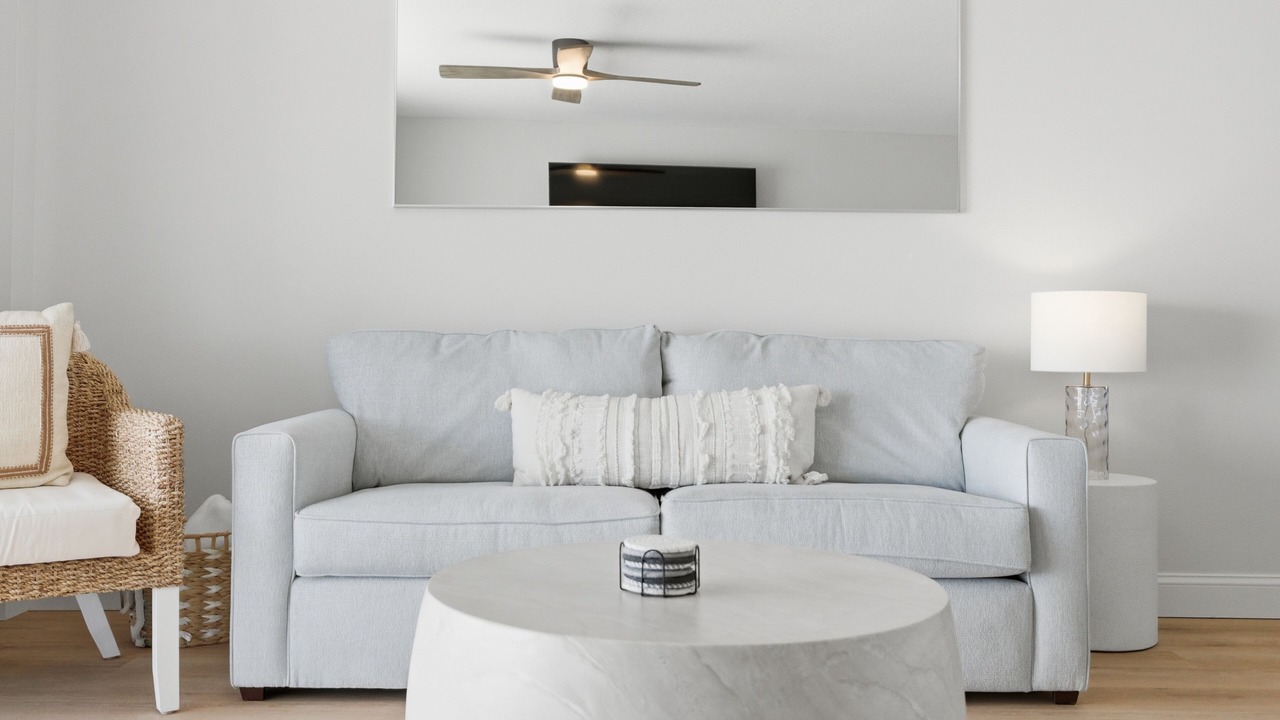 Photo of Livingroom in Madeira Beach