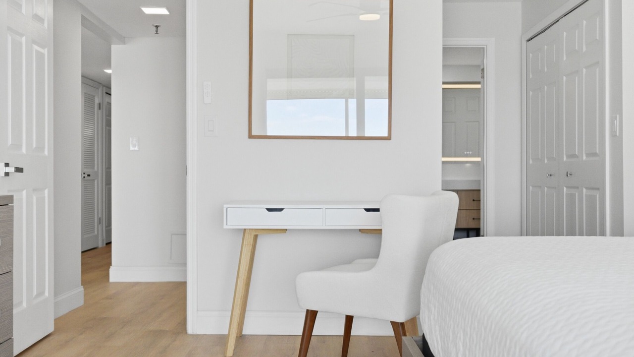 Photo of Bedroom in Madeira Beach