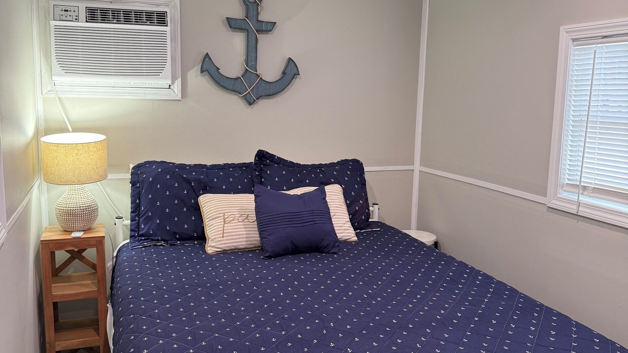 Photo of Bedroom in Steinhatchee