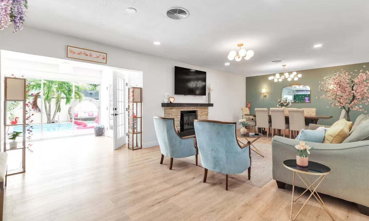 Photo of Livingroom in Clearwater