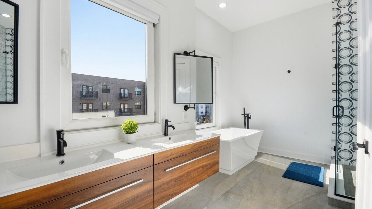 Photo of Bathroom in Sans Souci