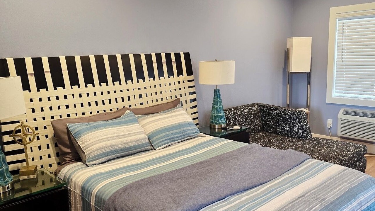 Photo of Bedroom in Howey-in-the-Hills