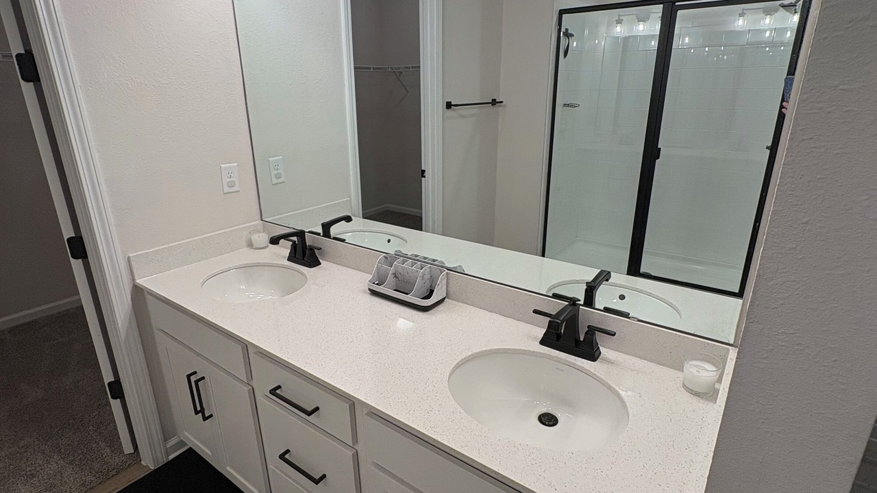 Photo of Bathroom in Doctors Inlet
