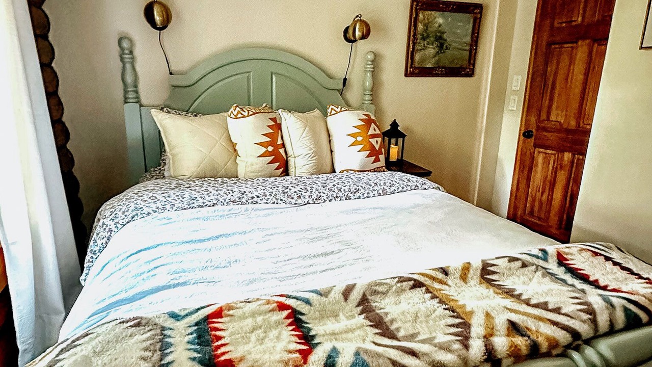 Photo of Bedroom in Floral City