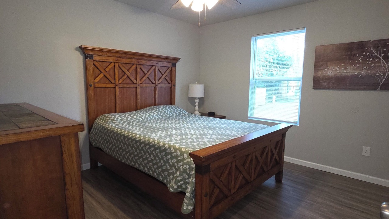 Photo of Bedroom in High Springs