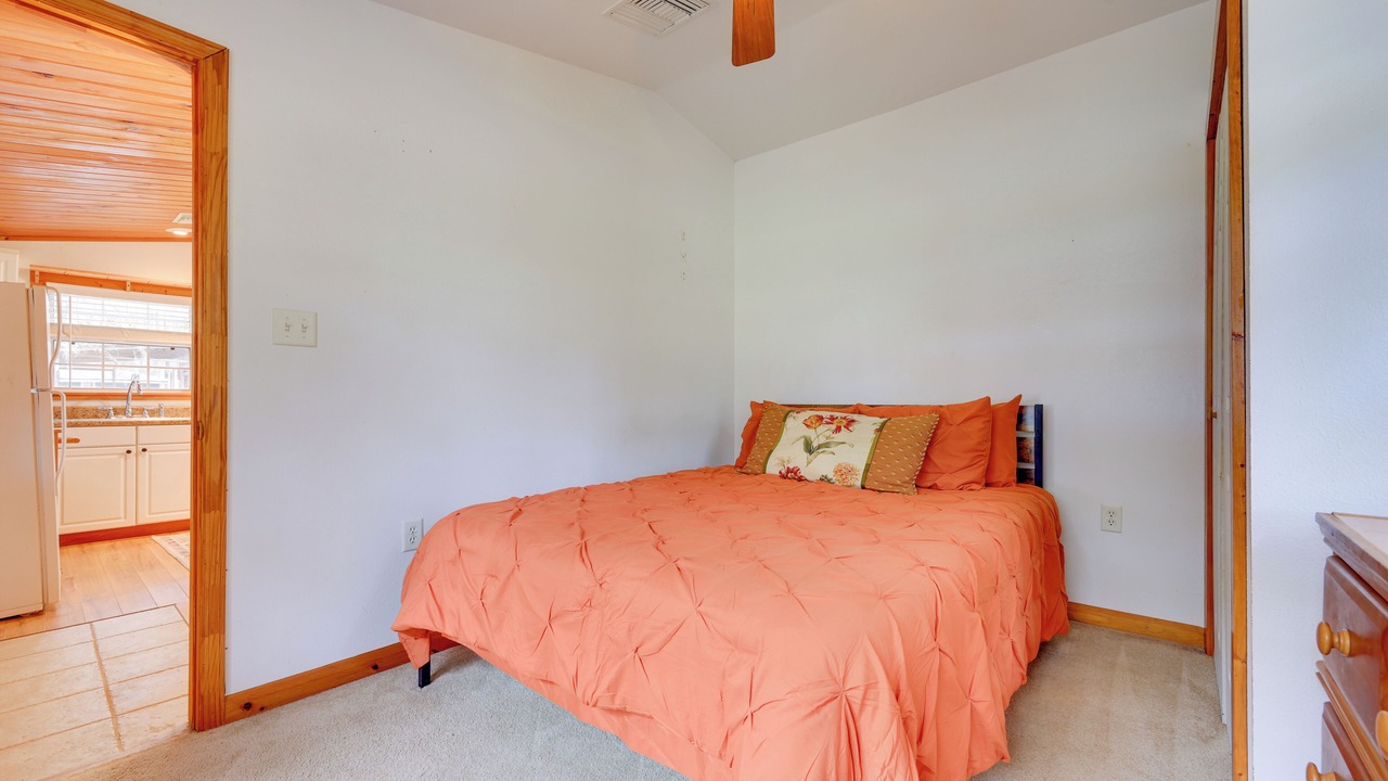 Photo of Bedroom in Cross Creek